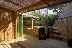 L'îlot du 9 - Cabane & spa au bord du lac